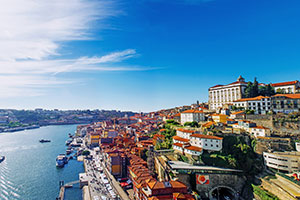 Roundtrip Porto (Oporto)